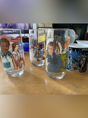 Star Wars Empire Strikes Back Collector Drinking Glasses Burger King 1980 + Mug
